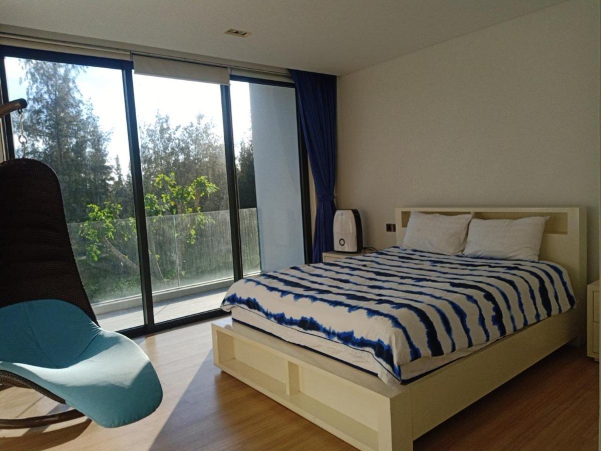 Clean & Quiet Villa - The Point Resort Дананг Экстерьер фото