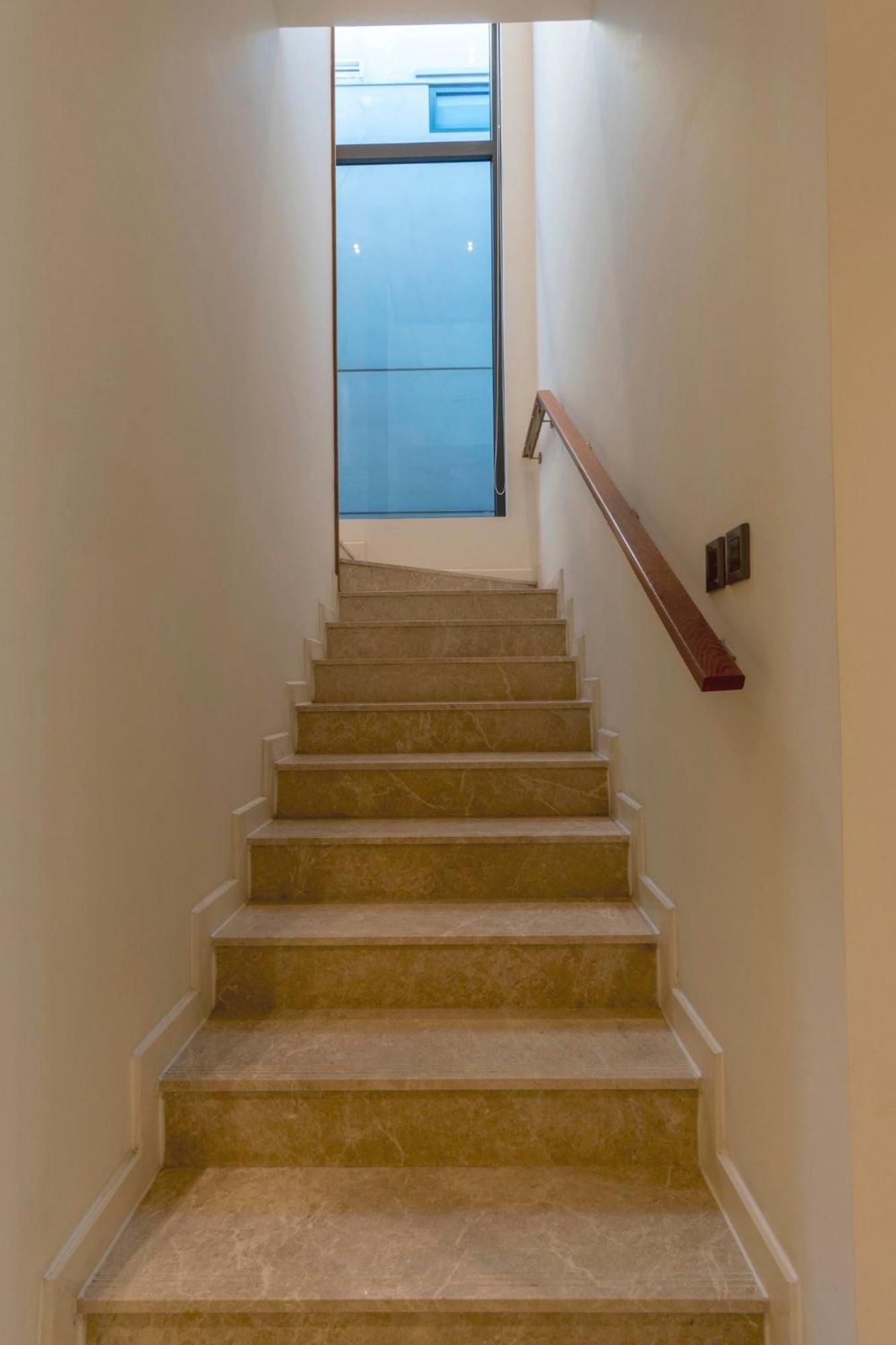 Clean & Quiet Villa - The Point Resort Дананг Экстерьер фото