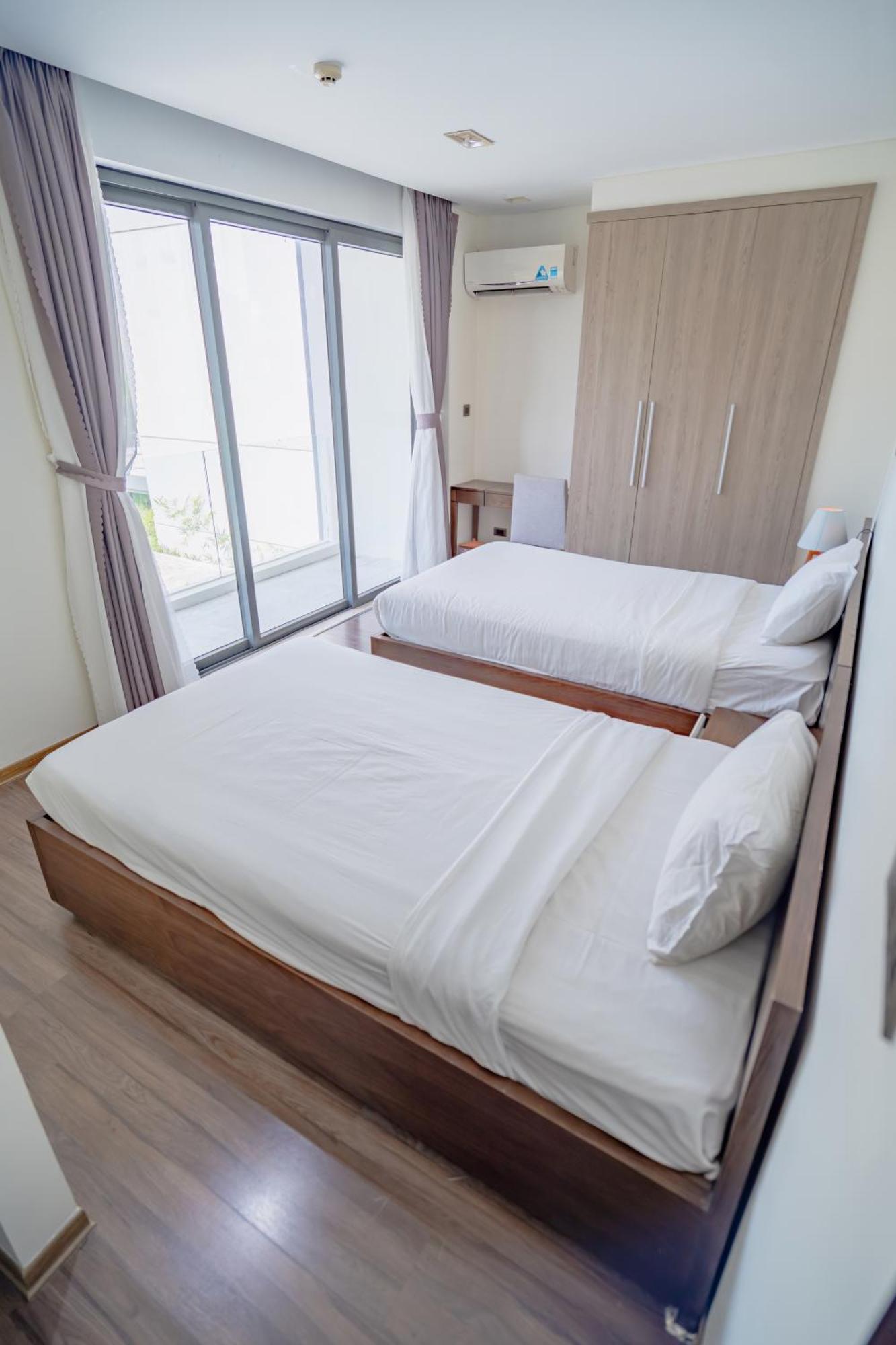 Clean & Quiet Villa - The Point Resort Дананг Экстерьер фото